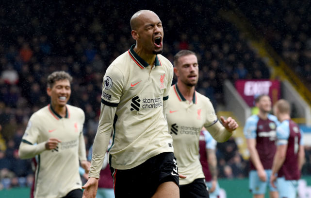 日本碾压皇马，法比尼奥状态火热