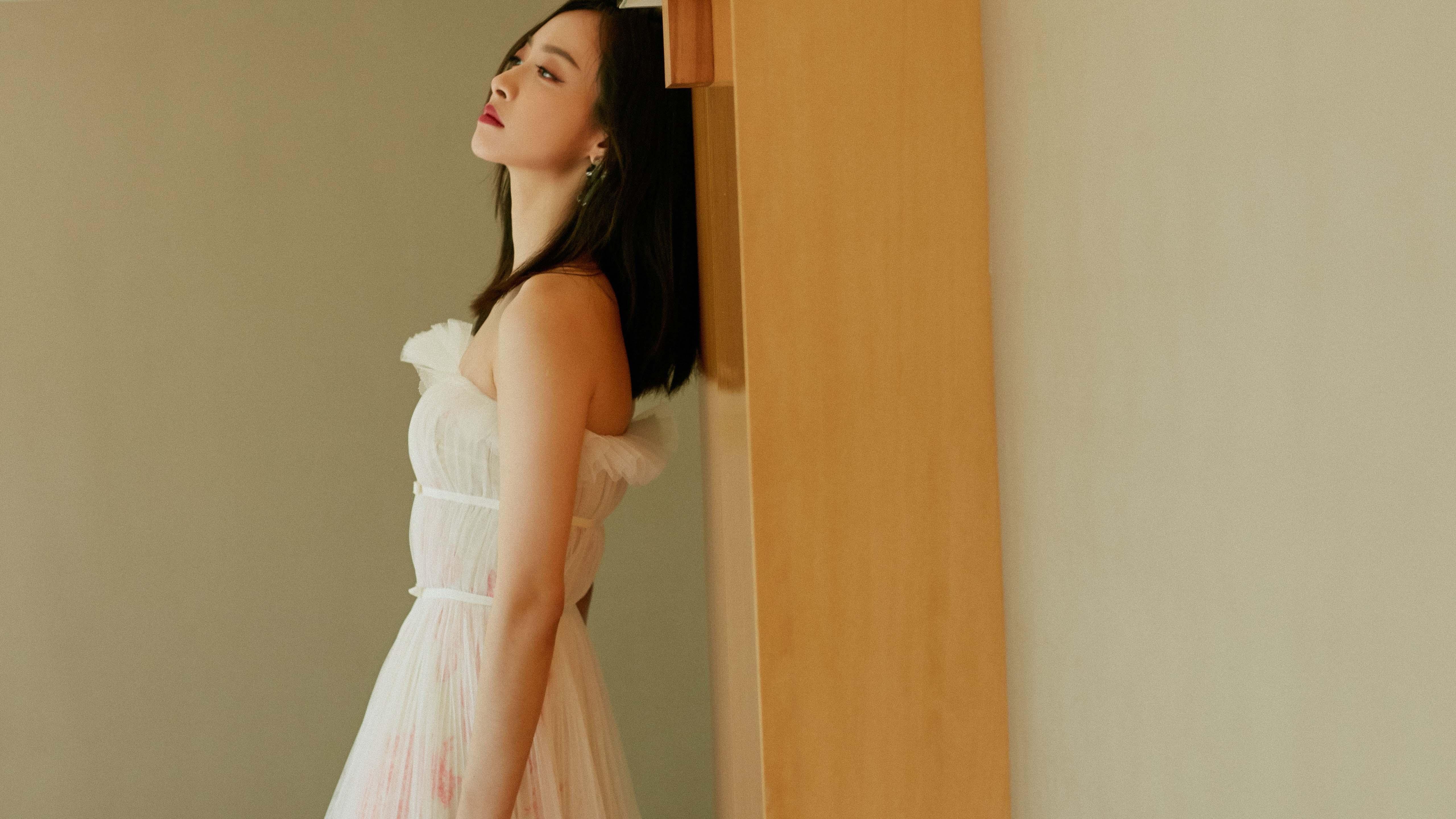 爱游戏官网-跨界同步奇迹，巴西横扫亚特兰大同日，富安健洋在F1街道赛上演赛道接管